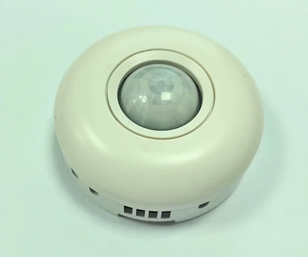 吸顶标准雷达感应器 (无线，开关) 产品型号：V5RDQ2069BZWS1KG